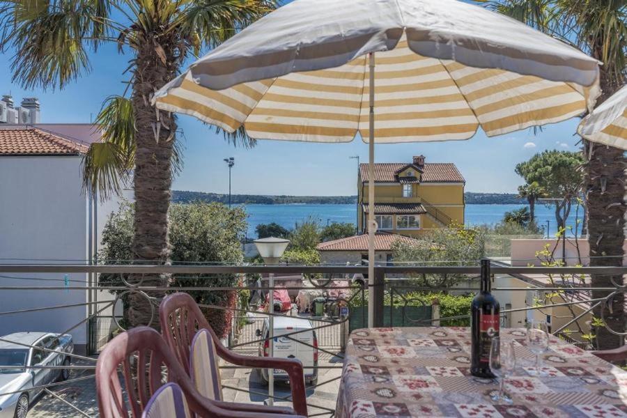 Apartment Zak Novigrad  Luaran gambar