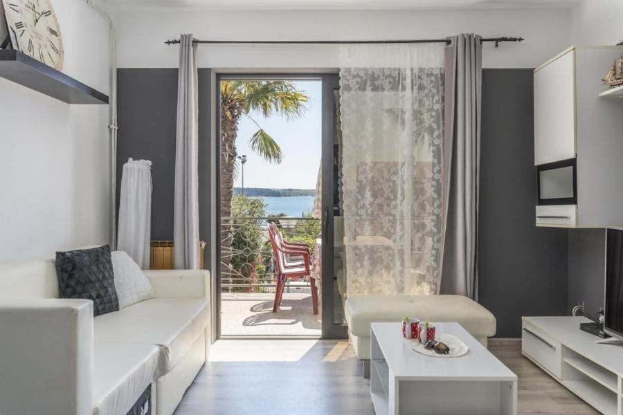 Apartment Zak Novigrad  Luaran gambar